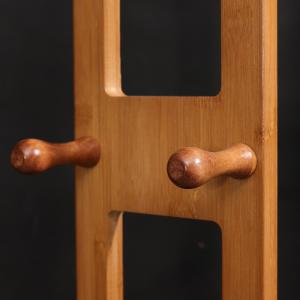 笑脸衣帽架